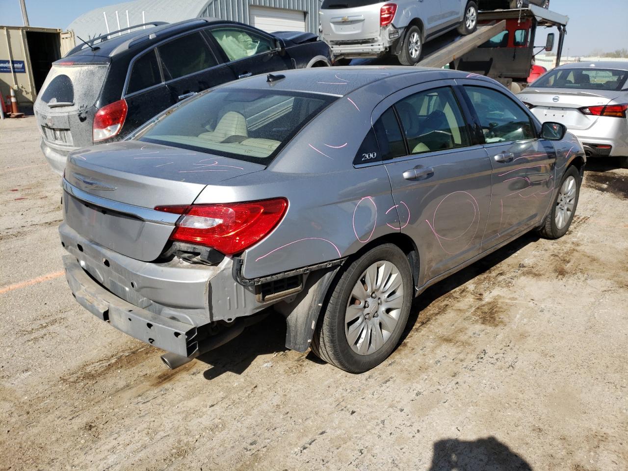 Photo 4 from auction – 2014 CHRYSLER 200 LX with VIN 1C3CCBAG7EN137155