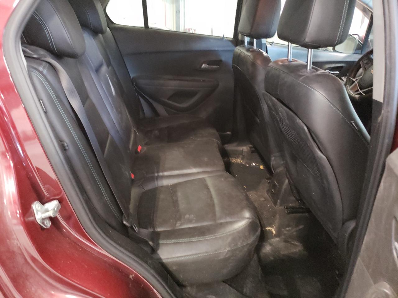 Photo 6 from auction – 2016 CHEVROLET TRAX LTZ with VIN 3GNCJMSB5GL180788