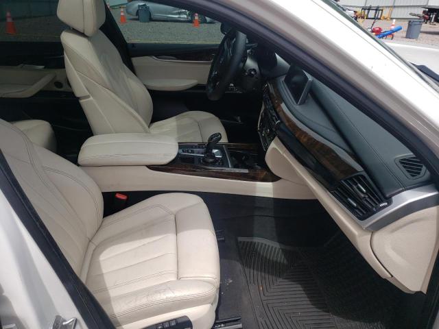 Photo 5 from auction – 2016 BMW X5 XDRIVE5 with VIN 5UXKR6C54G0J81055