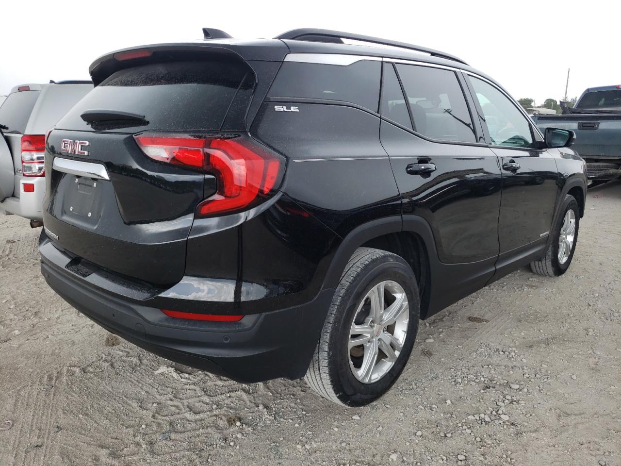 Photo 4 from auction – 2019 GMC TERRAIN SL with VIN 3GKALMEV7KL131038