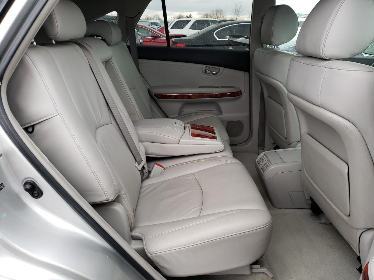Photo 6 from auction – 2007 LEXUS RX 350 with VIN 2T2HK31U87C040631