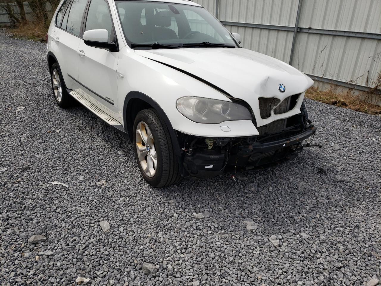 BMW X5 XDRIVE3 2011 with VIN 5UXZW0C51BL662926 - Photo from auction