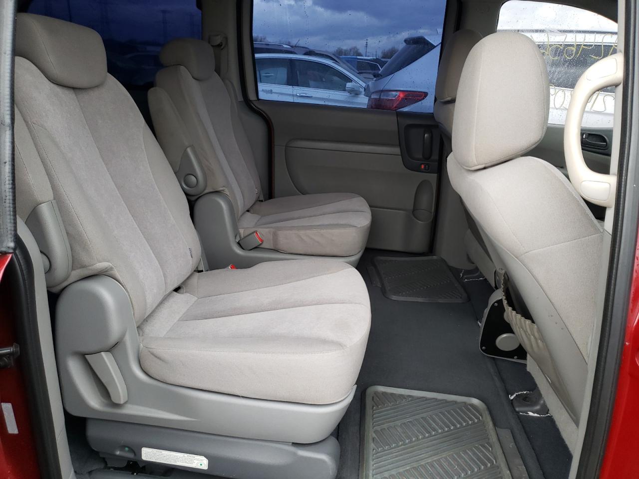 Photo 6 from auction – 2009 KIA SEDONA EX with VIN KNDMB233196321746