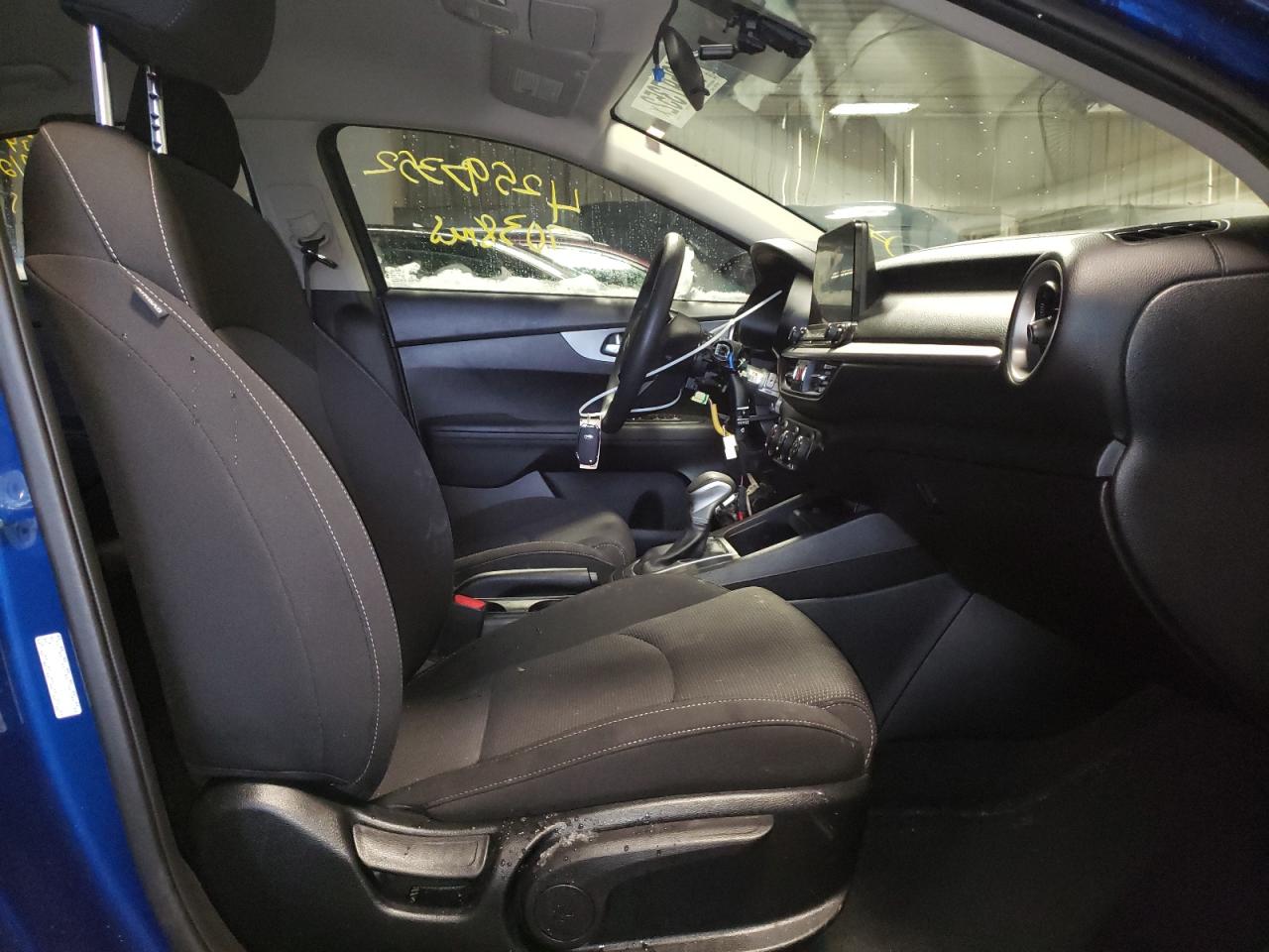 Photo 5 from auction – 2020 KIA FORTE FE with VIN 3KPF24AD4LE189616