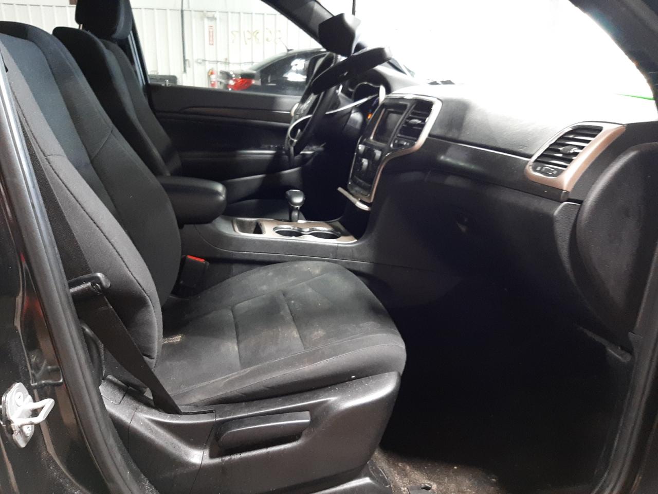 Photo 5 from auction – 2015 JEEP GRAND CHER with VIN 1C4RJFAG9FC154829