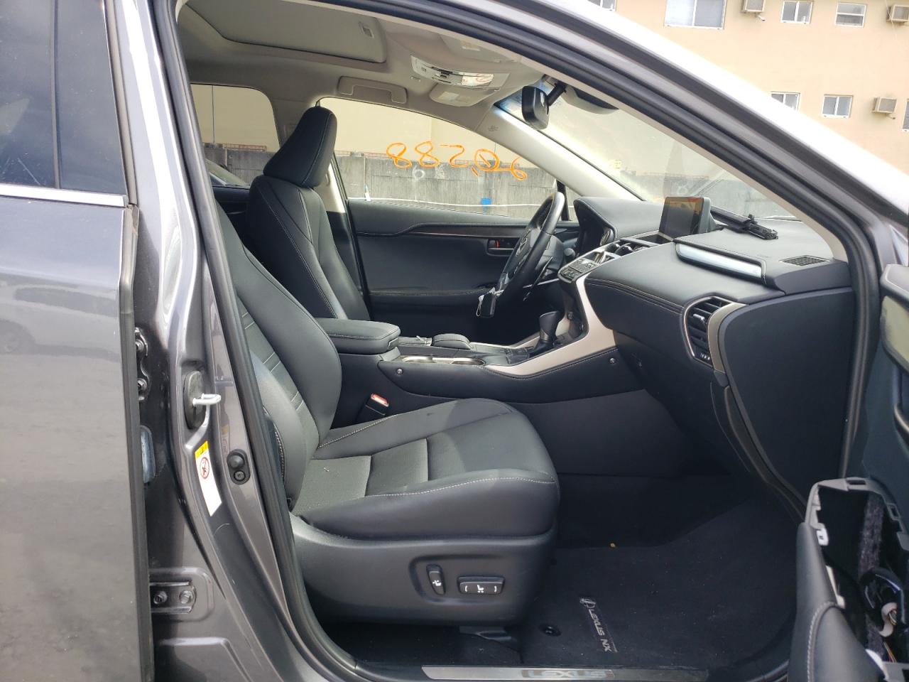 Photo 5 from auction – 2018 LEXUS NX 300 BAS with VIN JTJYARBZ0J2095131