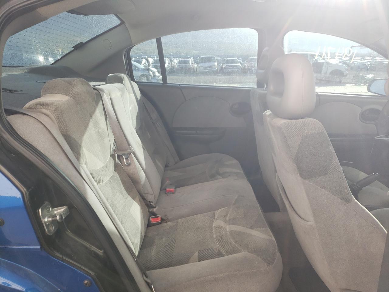 Zdjęcie 6 z aukcji – 2003 SATURN ION LEVEL z VIN 1G8AL52F73Z187225