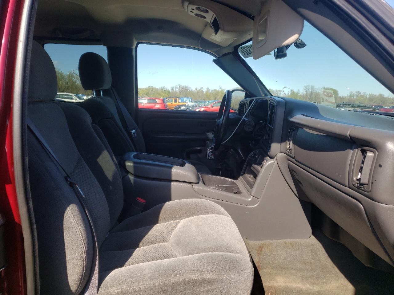 Photo 5 from auction – 2004 CHEVROLET SILVERADO with VIN 1GCEK19T44E268979