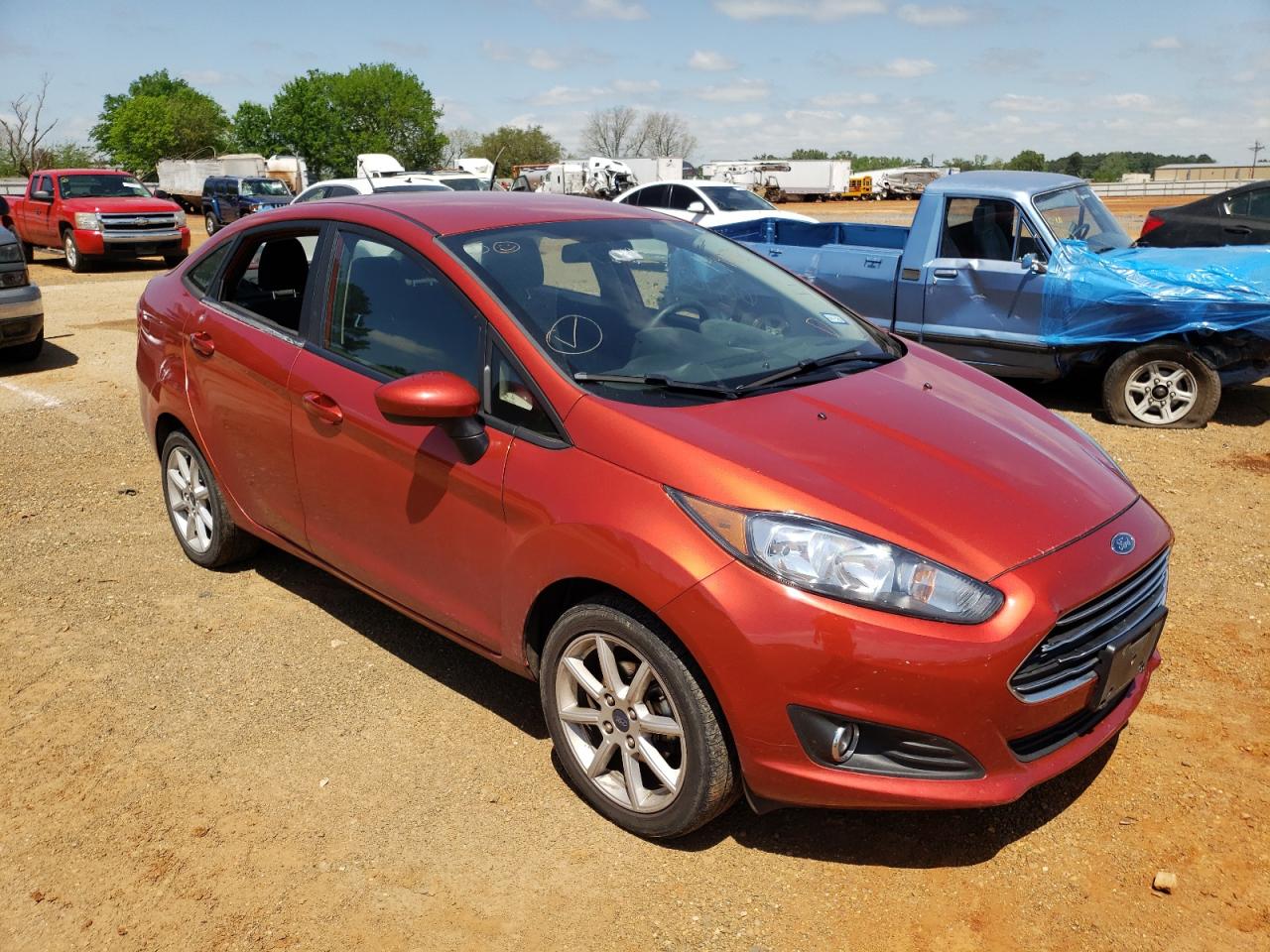 FORD FIESTA SE 2018 with VIN 3FADP4BJ2JM144079 - Photo from auction