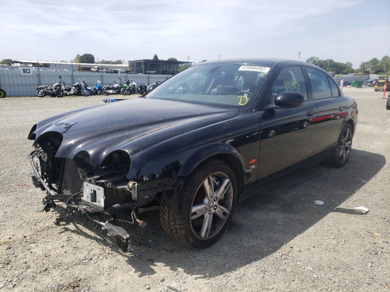 Photo 2 from auction – 2005 JAGUAR S-TYPE R with VIN SAJWA03V351N17360