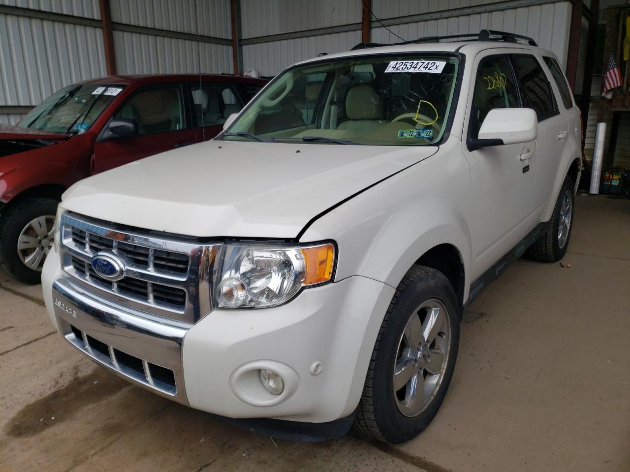 Photo 2 from auction – 2011 FORD ESCAPE LIM with VIN 1FMCU9EG0BKC59375