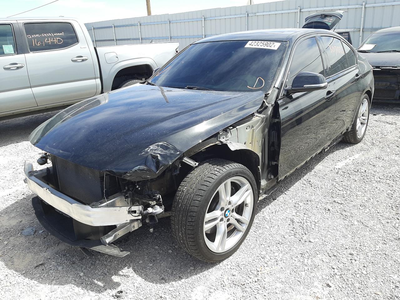 Photo 2 from auction – 2018 BMW 330 I with VIN WBA8B9G54JNV00554