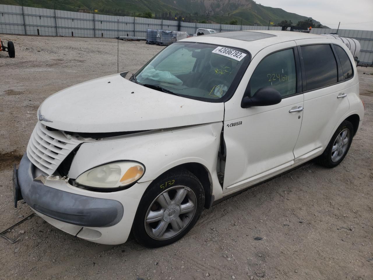Photo 2 from auction – 2002 CHRYSLER PT CRUISER with VIN 3C8FY68B52T352670