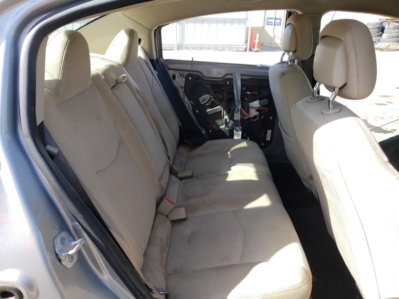 Photo 6 from auction – 2014 CHRYSLER 200 LX with VIN 1C3CCBAG7EN137155