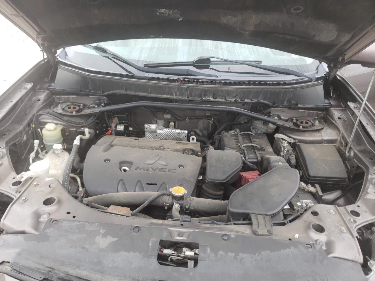 Photo 7 from auction – 2011 MITSUBISHI OUTLANDER with VIN JA4JT3AW1BU033076