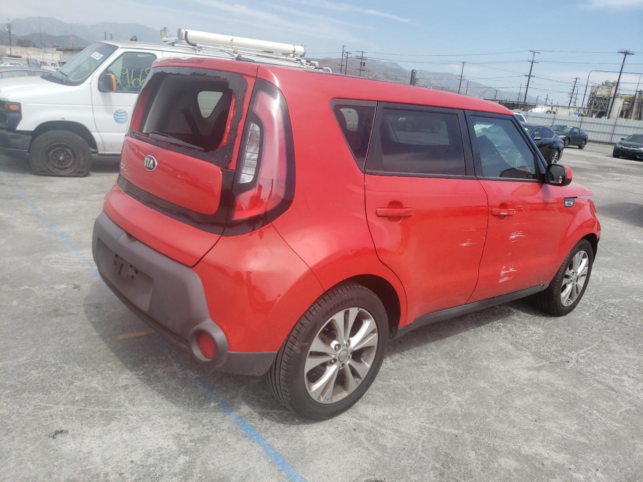 Photo 4 from auction – 2015 KIA SOUL + with VIN KNDJP3A56F7788150