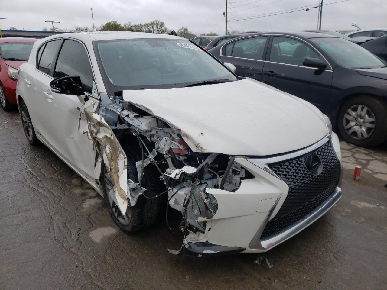 LEXUS CT 200 2016 with VIN JTHKD5BHXG2262604 - Photo from auction