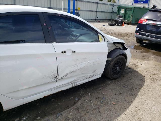 Photo 9 from auction – 2015 HYUNDAI ACCENT GLS with VIN KMHCT4AE4FU830466