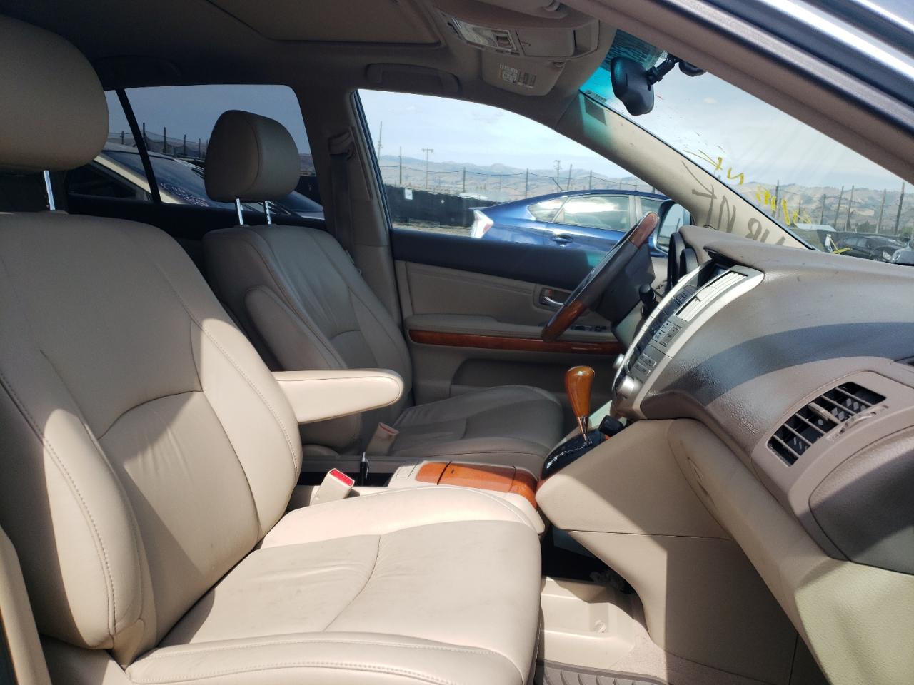 Photo 5 from auction – 2004 LEXUS RX 330 with VIN 2T2GA31U54C007869