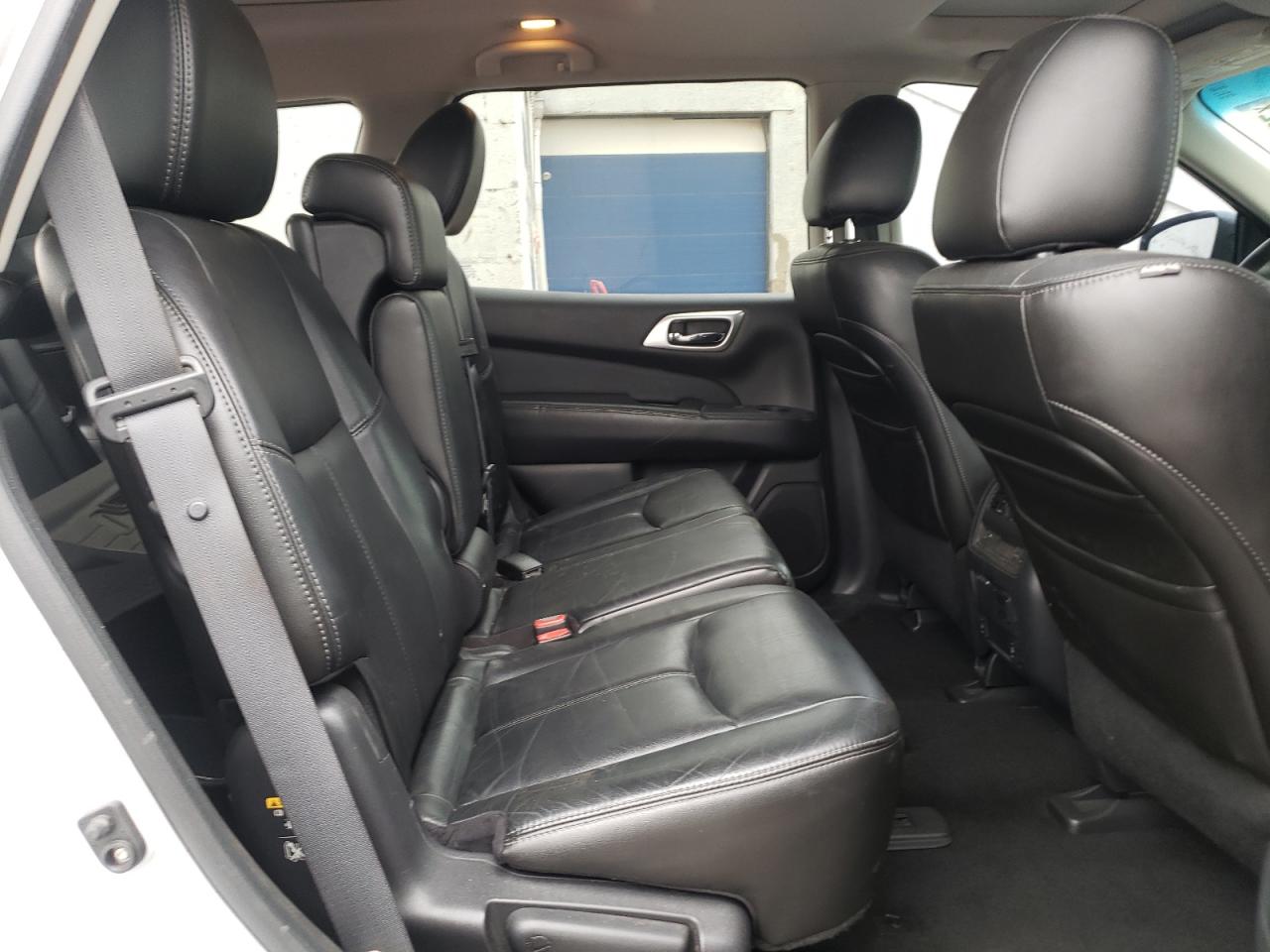 Photo 6 from auction – 2013 NISSAN PATHFINDER with VIN 5N1AR2MM1DC611710