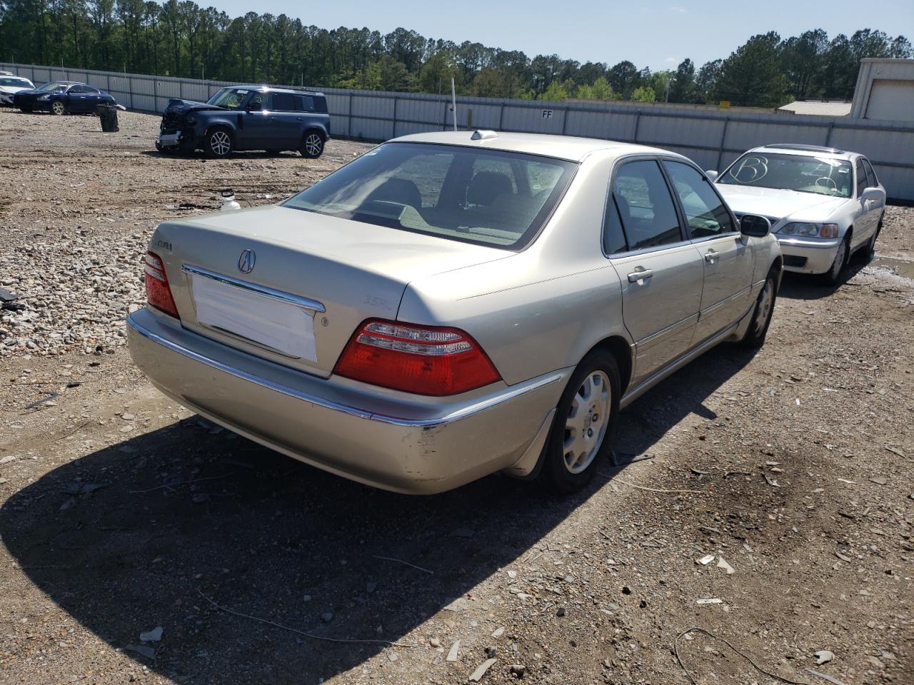 Photo 4 from auction – 2004 ACURA 3.5RL with VIN JH4KA96684C004774