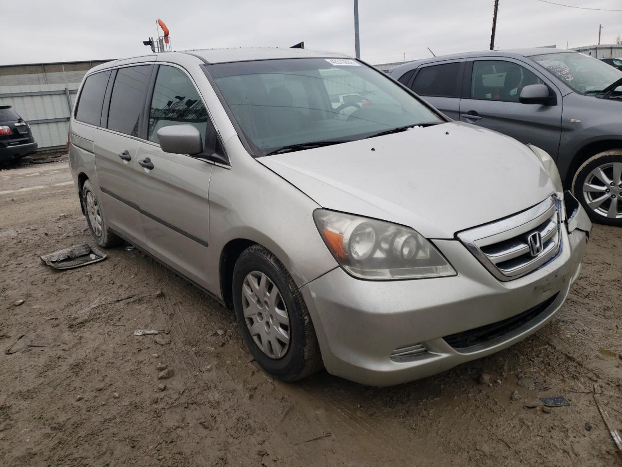 HONDA ODYSSEY LX 2007 with VIN 5FNRL38227B094982 - Photo from auction