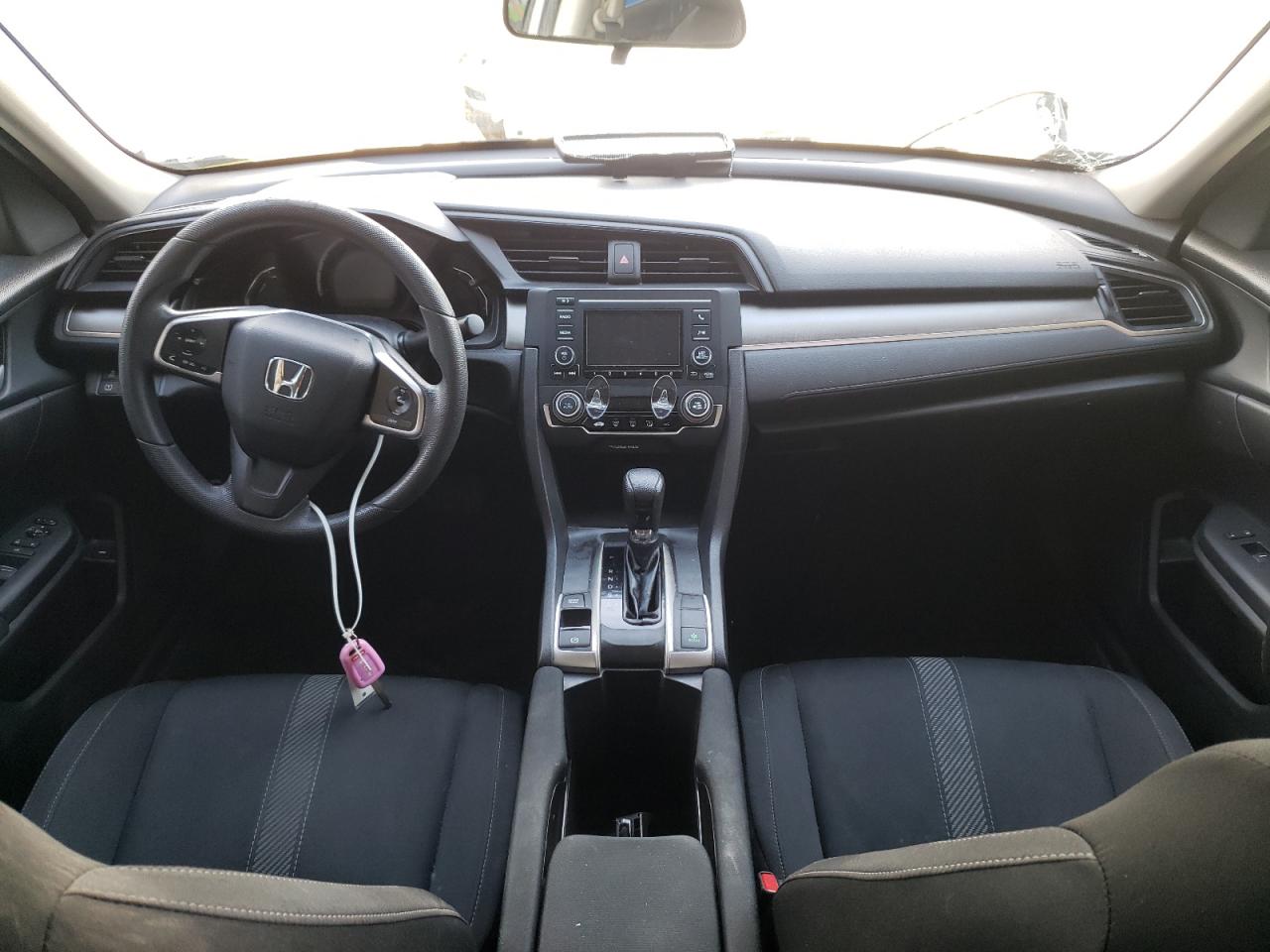 Photo 9 from auction – 2016 HONDA CIVIC LX with VIN 19XFC2F54GE036419