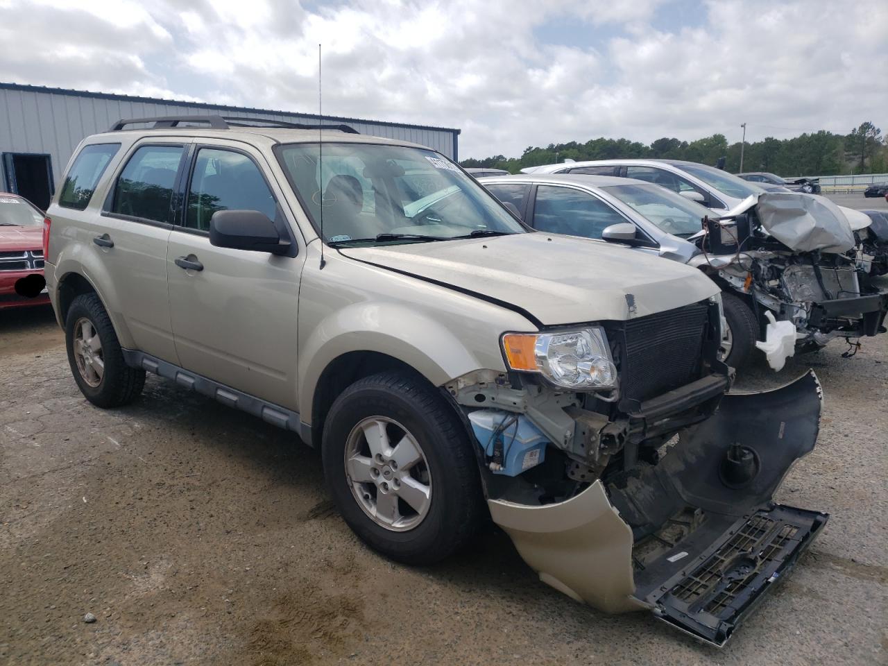 FORD ESCAPE XLS 2012 with VIN 1FMCU0C76CKC13405 - Photo from auction