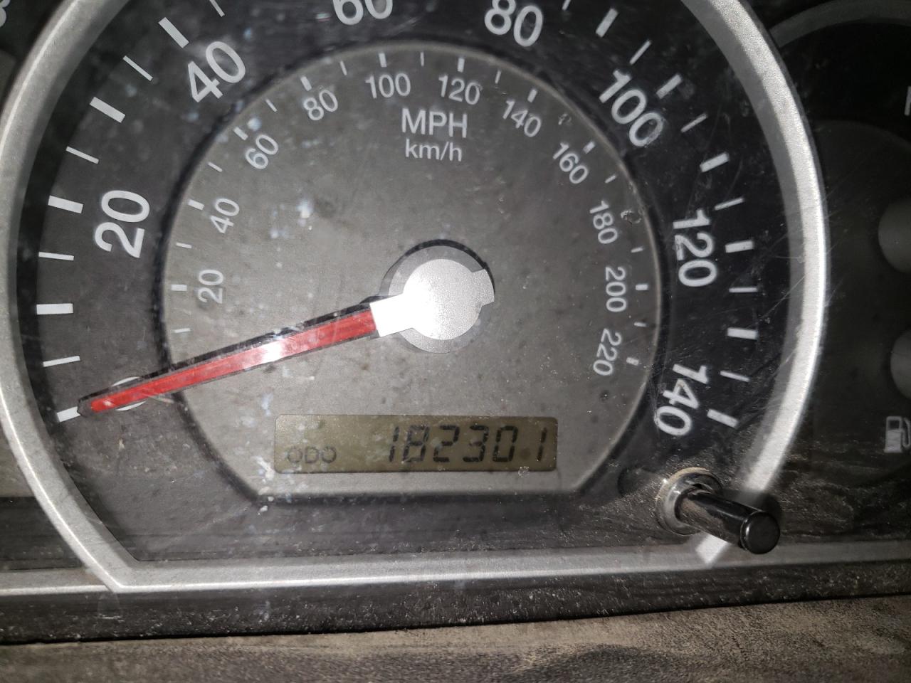 Photo 8 from auction – 2008 KIA SORENTO EX with VIN KNDJC735685818195