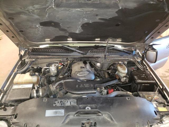 Photo 7 from auction – 2003 CHEVROLET SUBURBAN K with VIN 3GNFK16Z33G202614