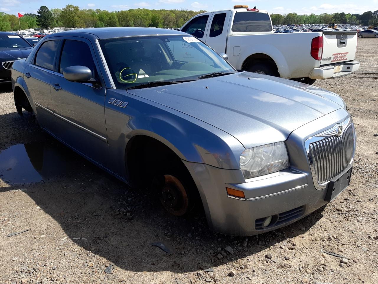 CHRYSLER 300 TOURIN 2007 with VIN 2C3LA53G17H697530 - Photo from auction