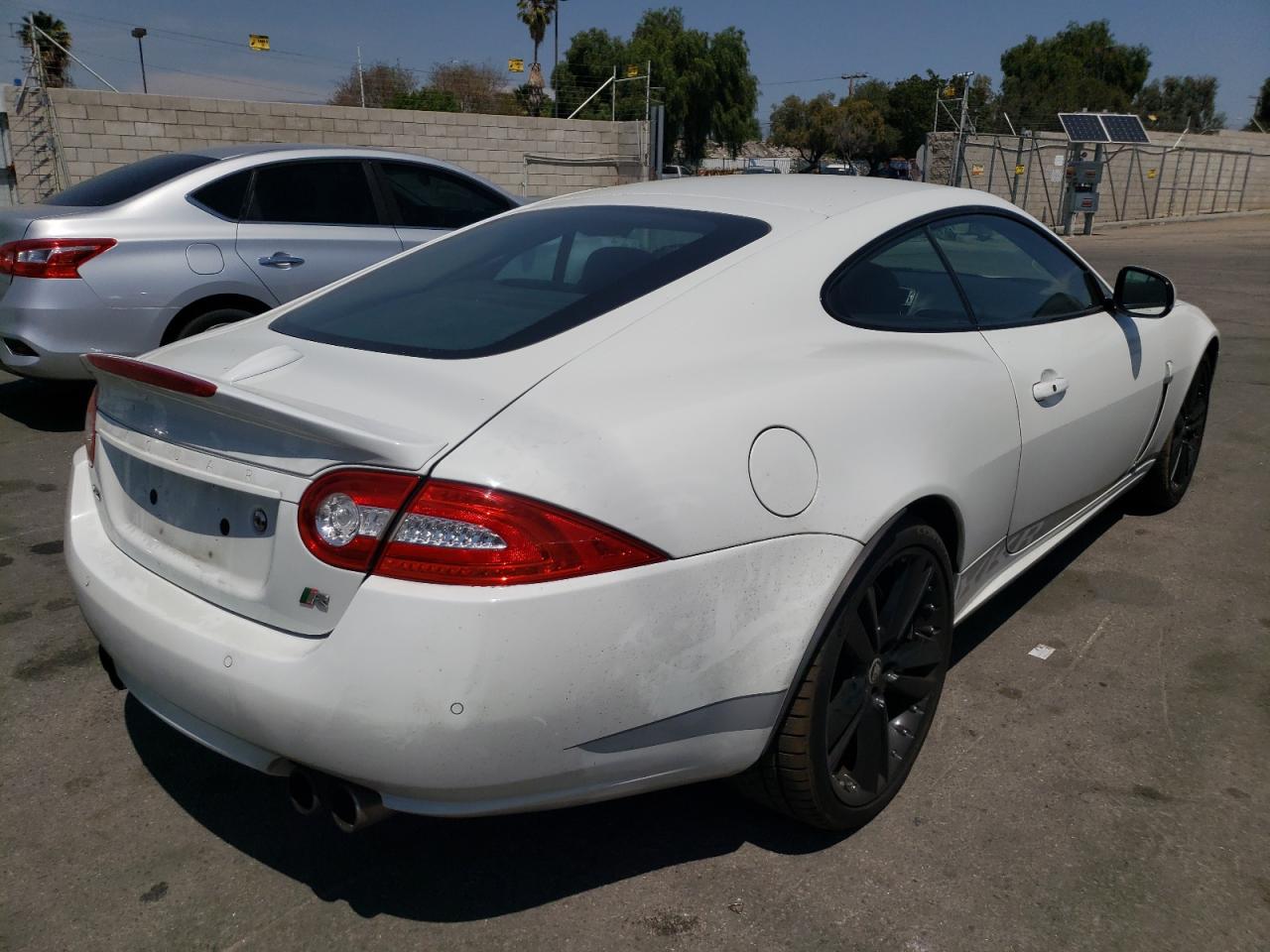 Photo 4 from auction – 2011 JAGUAR XKR with VIN SAJWA4DC9BMB42561