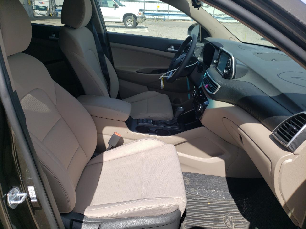 Photo 5 from auction – 2019 HYUNDAI TUCSON LIM with VIN KM8J3CA40KU011652