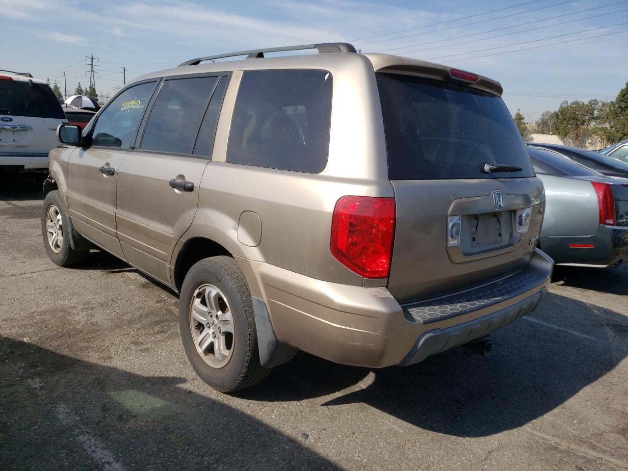 Photo 3 from auction – 2003 HONDA PILOT EXL with VIN 2HKYF18603H559040