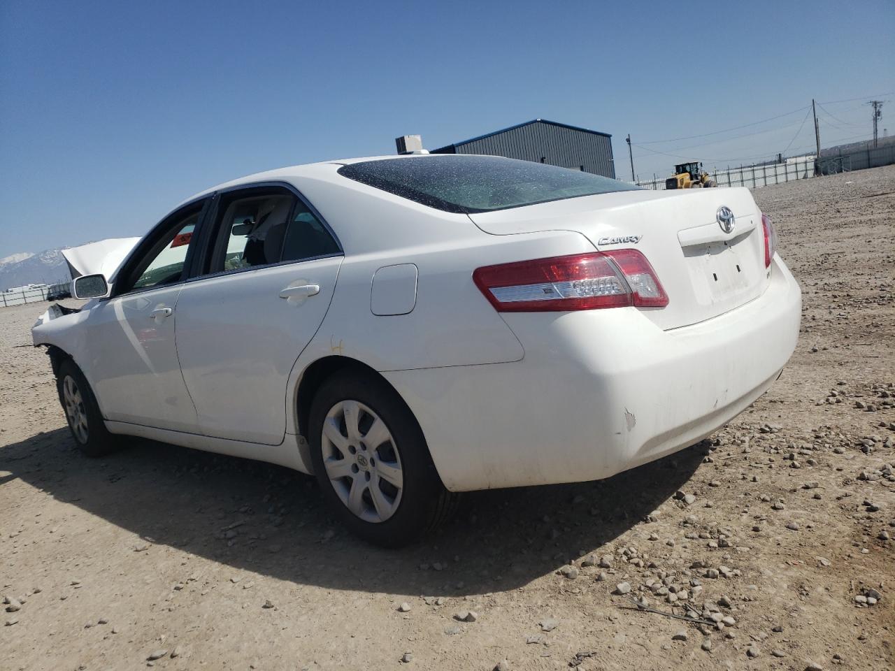 Photo 3 from auction – 2010 TOYOTA CAMRY BASE with VIN 4T4BF3EK6AR050058