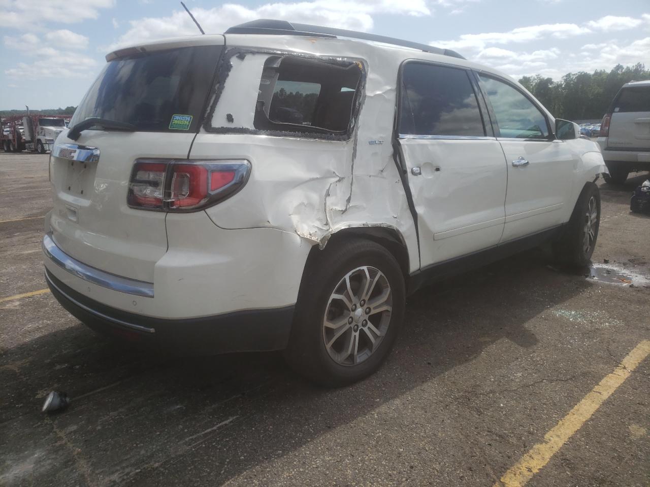 Photo 4 from auction – 2014 GMC ACADIA SLT with VIN 1GKKRRKD5EJ247782