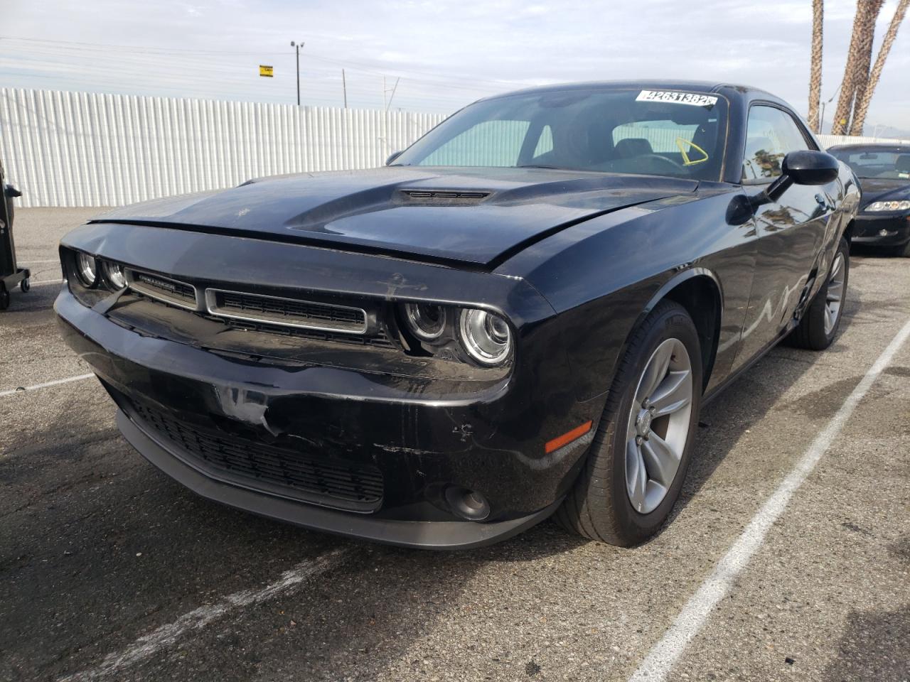 Photo 2 from auction – 2021 DODGE CHALLENGER with VIN 2C3CDZAG1MH509327