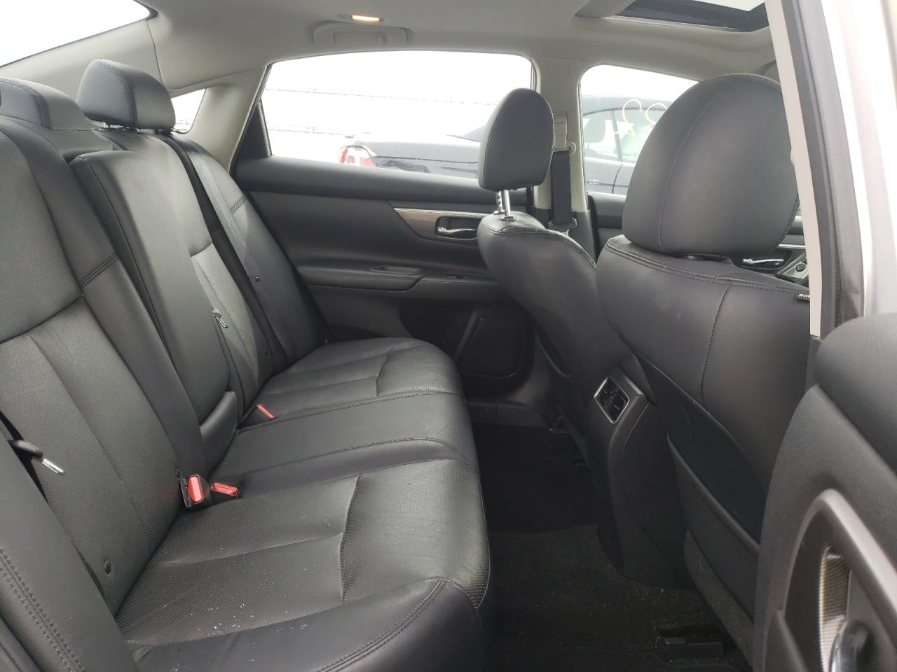 Photo 6 from auction – 2015 NISSAN ALTIMA 2.5 with VIN 1N4AL3AP5FC154595