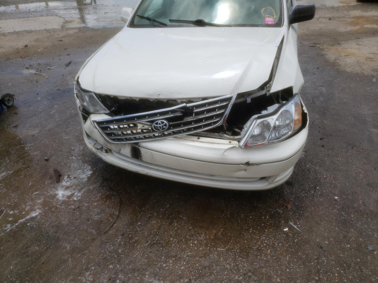 Photo 9 from auction – 2004 TOYOTA AVALON XL with VIN 4T1BF28B44U368720