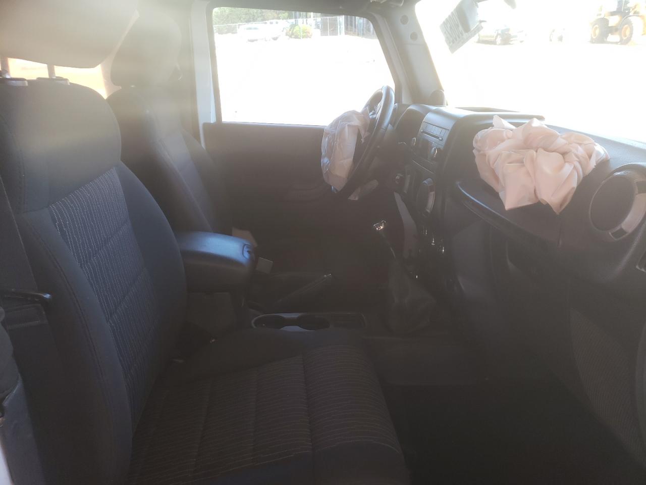 Photo 5 from auction – 2012 JEEP WRANGLER S with VIN 1C4AJWAG5CL263698
