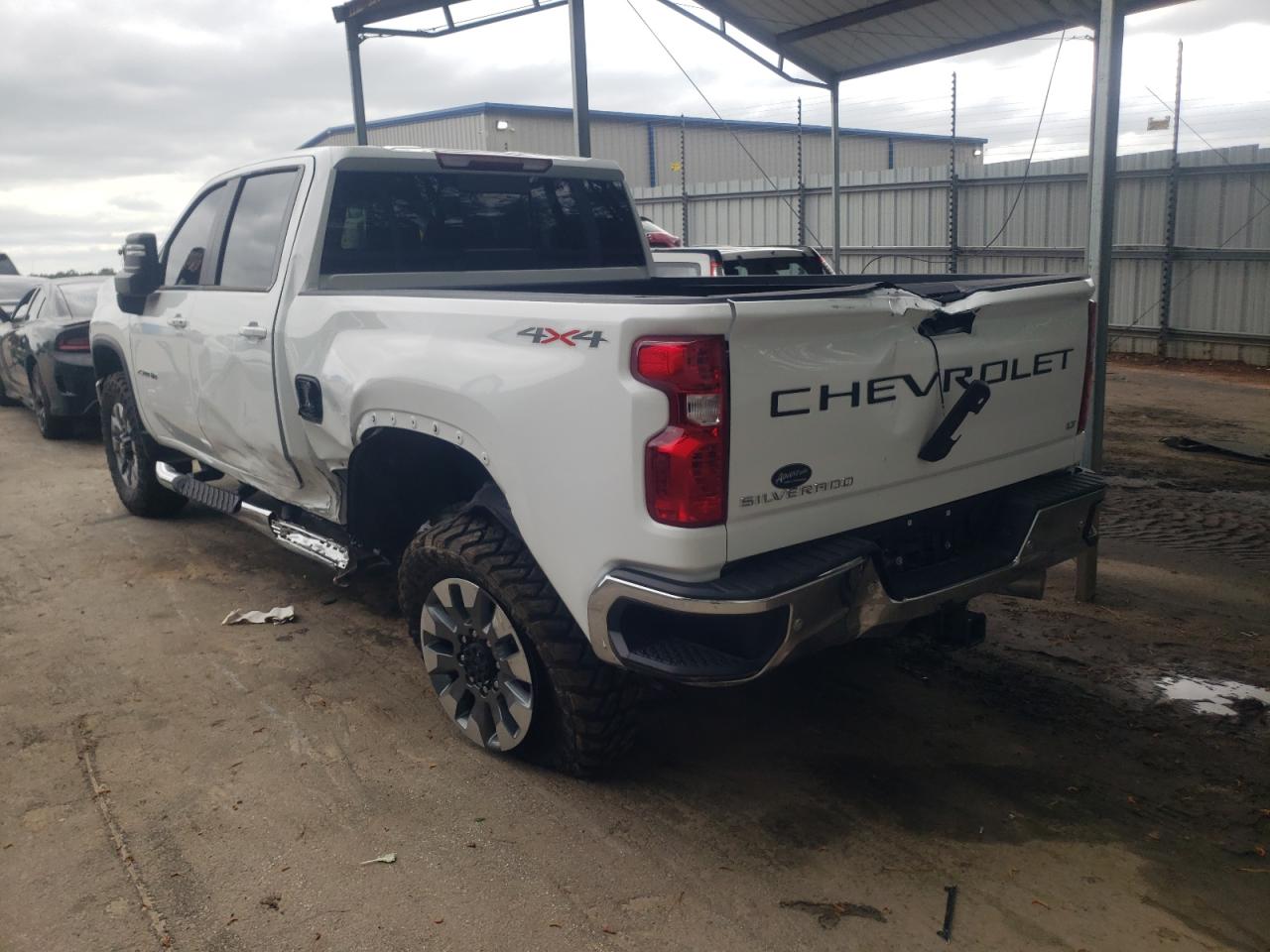 Photo 3 from auction – 2022 CHEVROLET SILVERADO with VIN 2GC4YNEY1N1206901