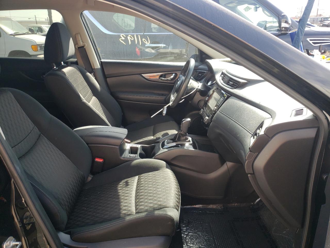 صورة رقم 5 من المزاد - 2017 NISSAN ROGUE S مع VIN KNMAT2MT8HP607262