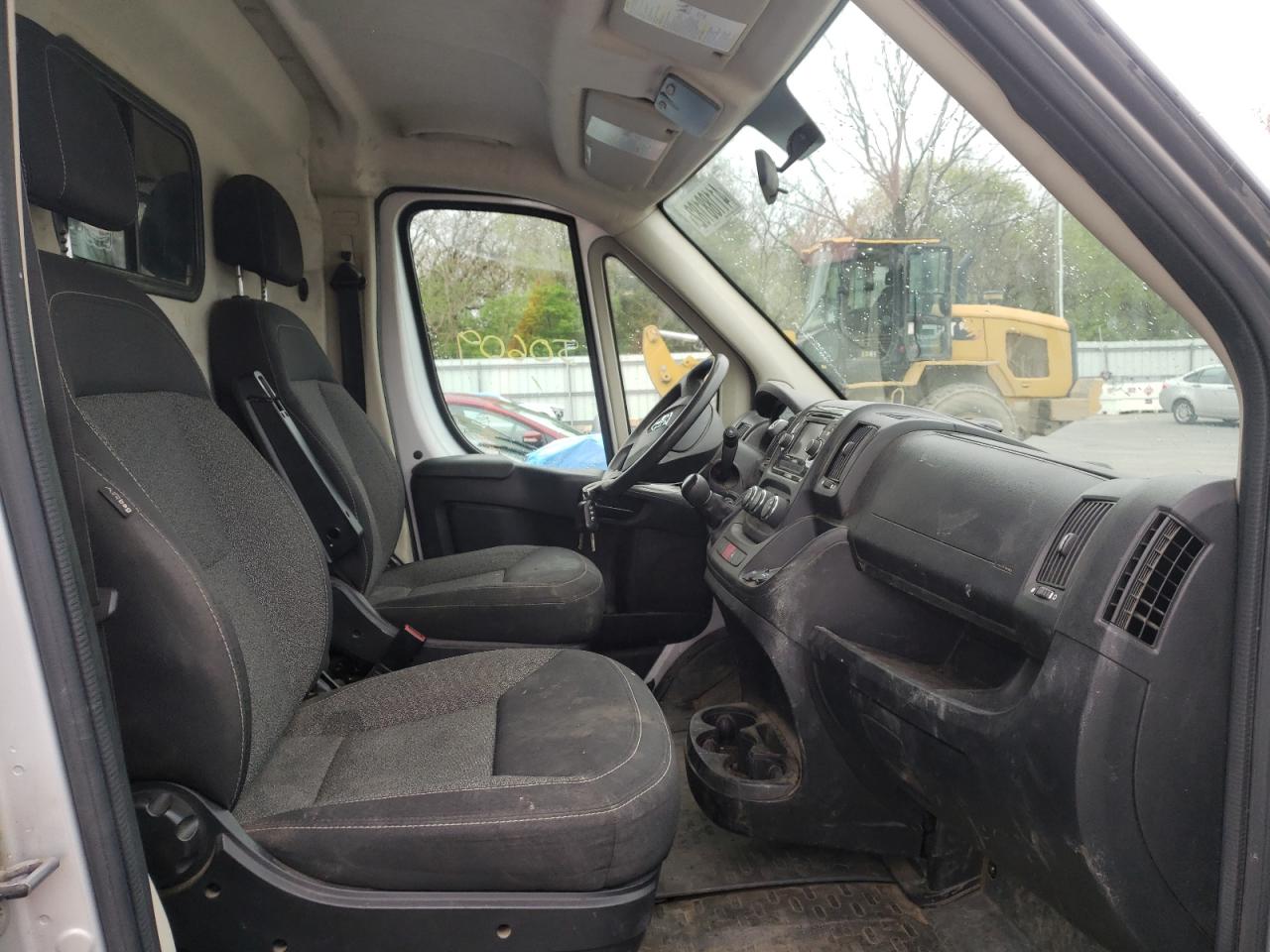 Photo 5 from auction – 2015 RAM PROMASTER with VIN 3C6TRVCD8FE504818
