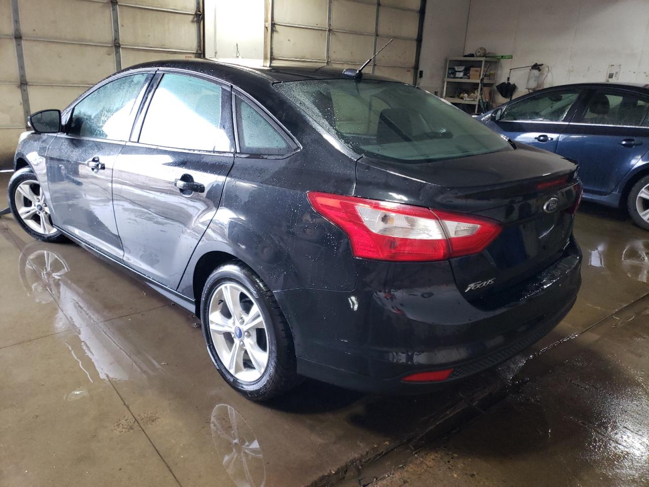 Photo 3 from auction – 2013 FORD FOCUS SE with VIN 1FADP3F21DL231880