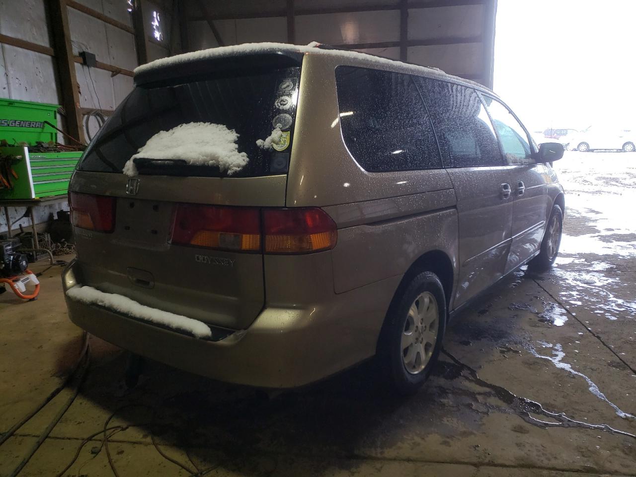 Photo 4 from auction – 2004 HONDA ODYSSEY EX with VIN 5FNRL18924B010155