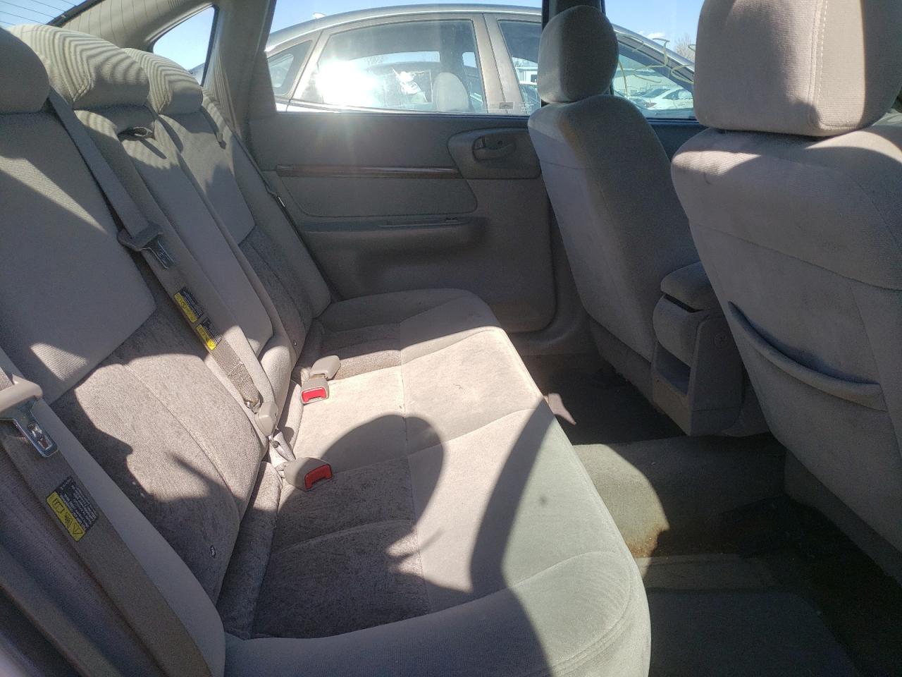 Photo 6 from auction – 2004 CHEVROLET IMPALA with VIN 2G1WF52E049422062