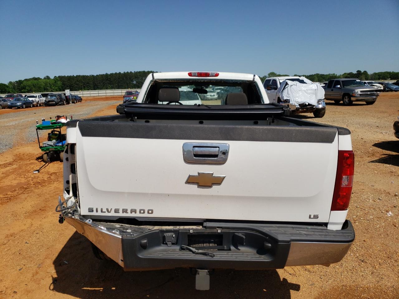 Photo 6 from auction – 2009 CHEVROLET SILVERADO with VIN 1GCEC14C79Z212104
