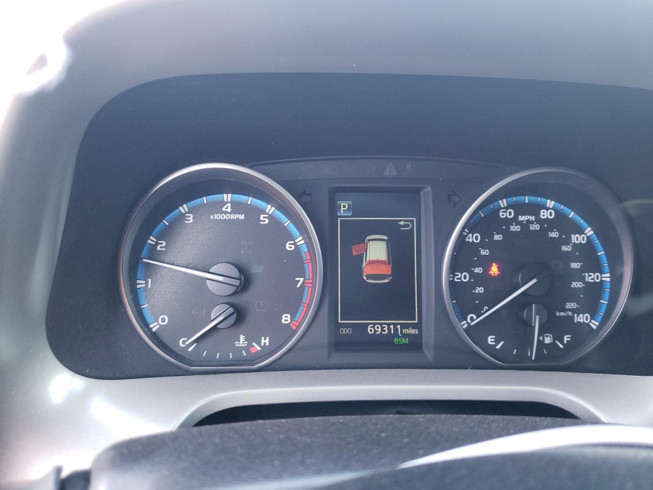 Photo 8 from auction – 2018 TOYOTA RAV4 ADVEN with VIN 2T3RFREVXJW800641