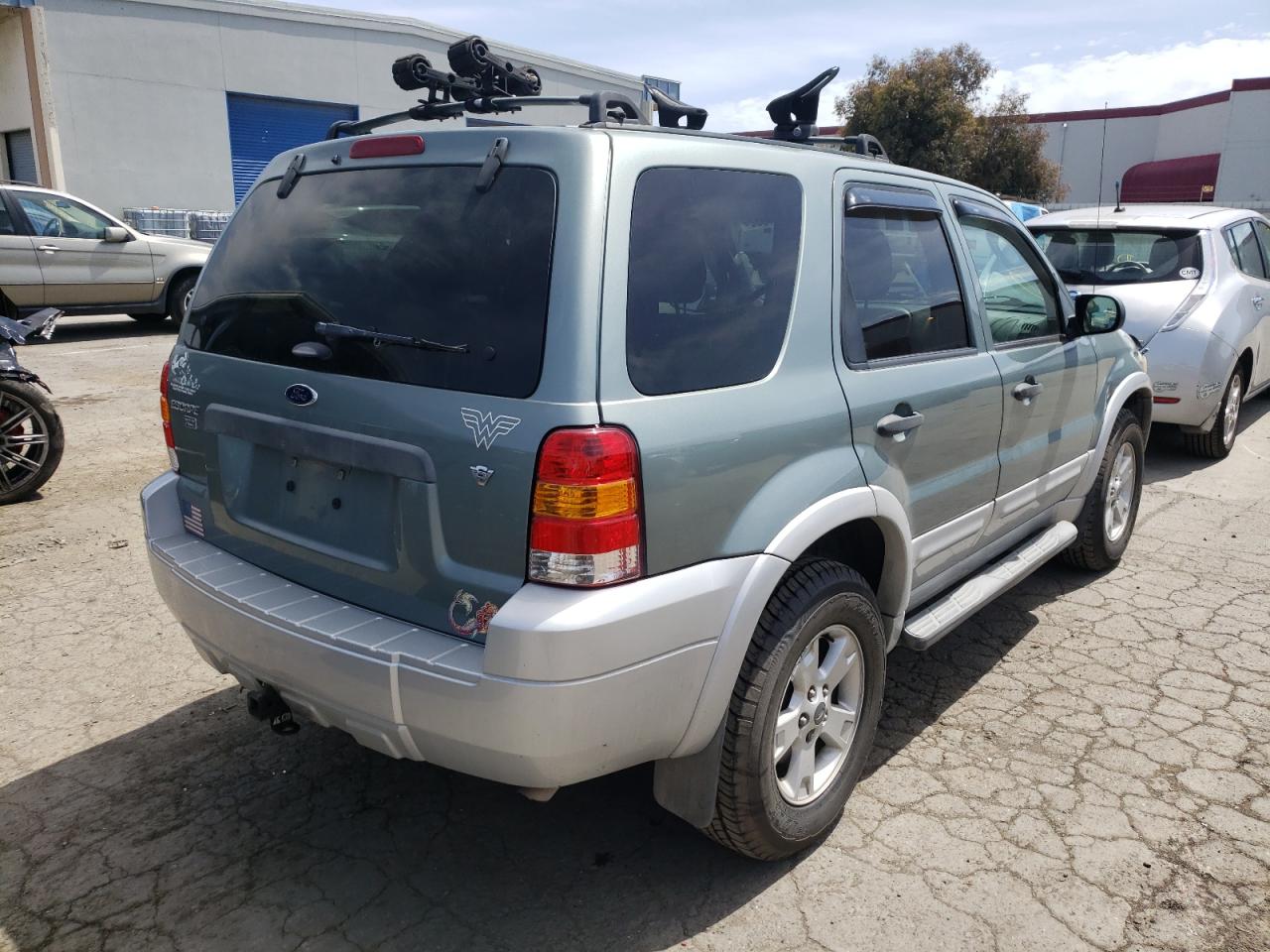Photo 4 from auction – 2007 FORD ESCAPE XLT with VIN 1FMCU93177KA07791