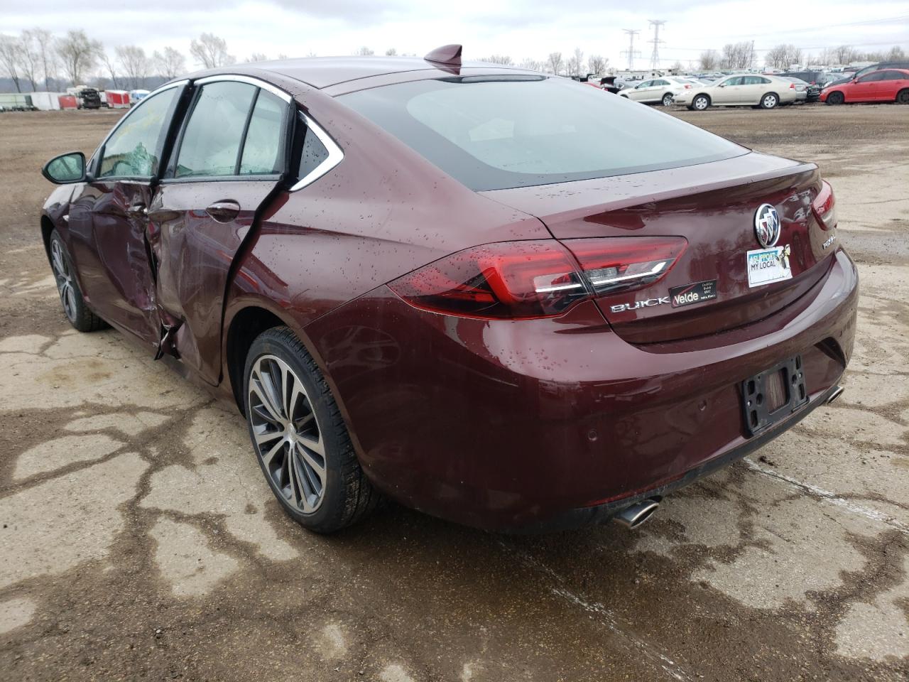 Photo 3 from auction – 2018 BUICK REGAL ESSE with VIN W04GP6SX0J1070059